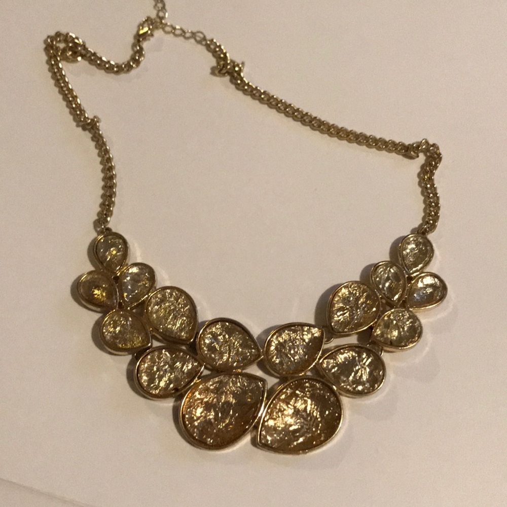 Statement necklace